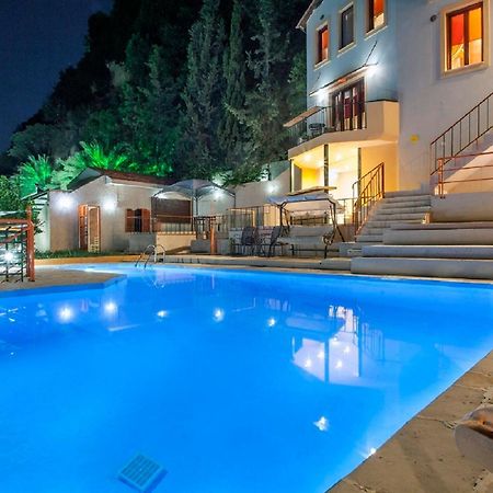Estate Kares Aparthotel Tílisos Екстериор снимка
