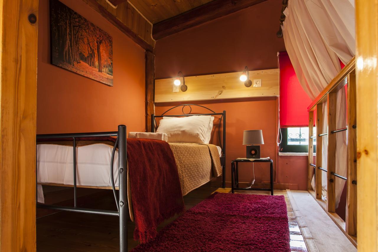 Estate Kares Aparthotel Tílisos Екстериор снимка